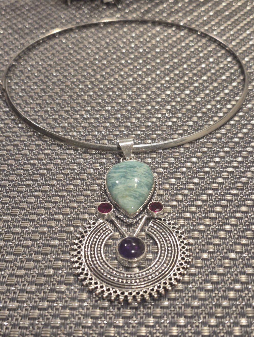 SilverChoker Necklace with Amazonite and Amethyst Pendant